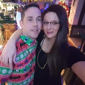 Meet your Posher, Caitlin